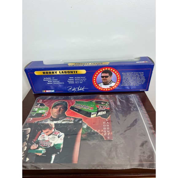 New Signed Bobby Labonte Diecast Collector Trailer Rig and picture / post card - Picture 6 of 9